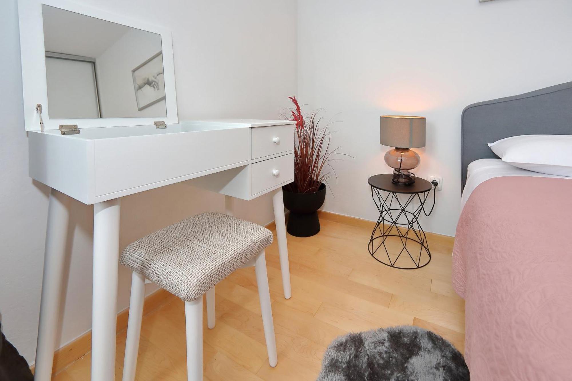 Apartman Tea Maraska Zadar Bagian luar foto