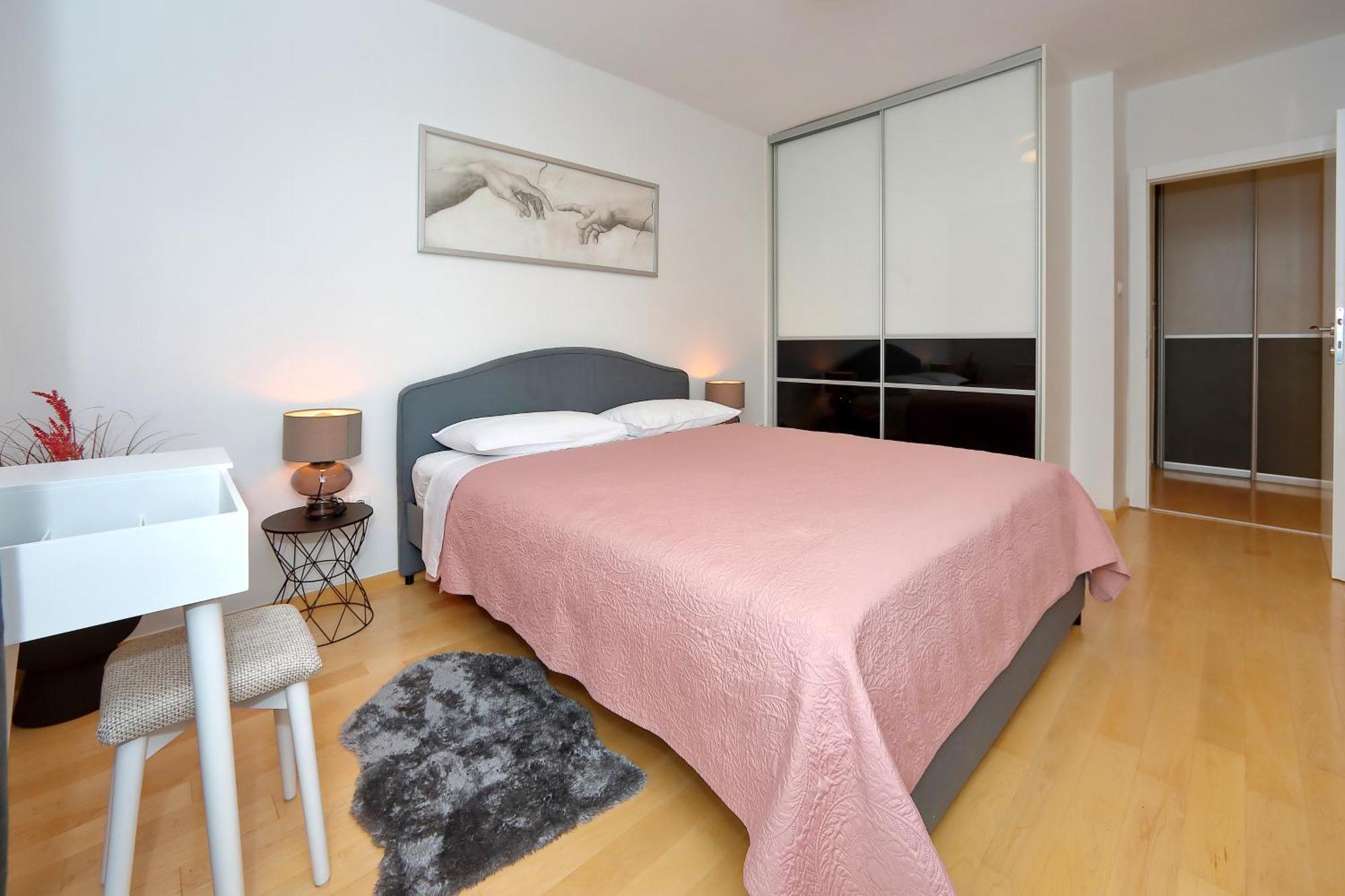 Apartman Tea Maraska Zadar Bagian luar foto